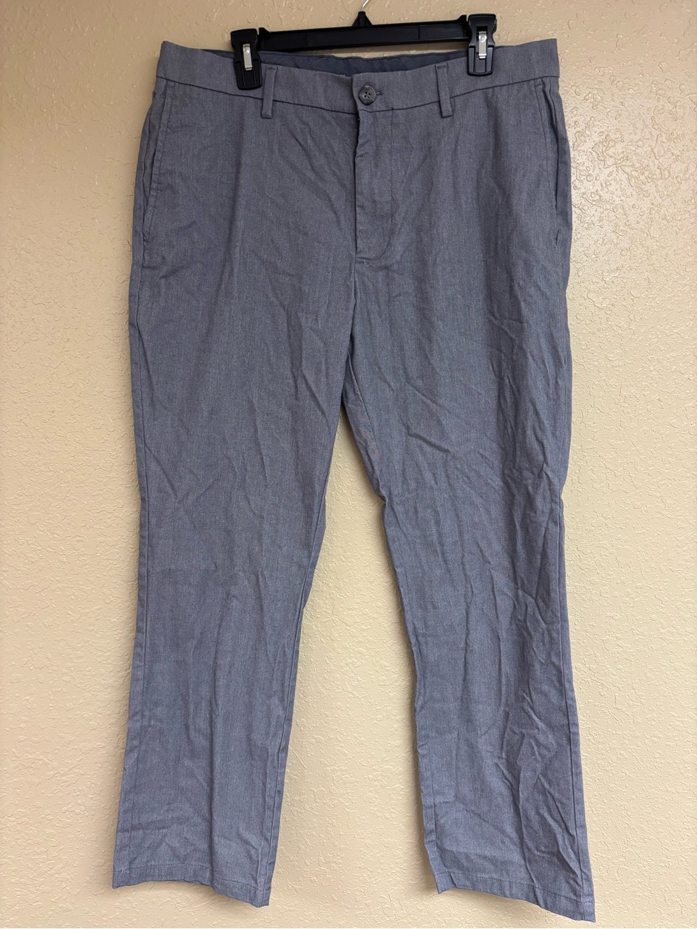 Old Navy Men's Dress Pants in Heather Gray